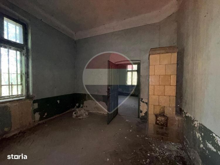 Casă cu 4 camere în Zănoaga