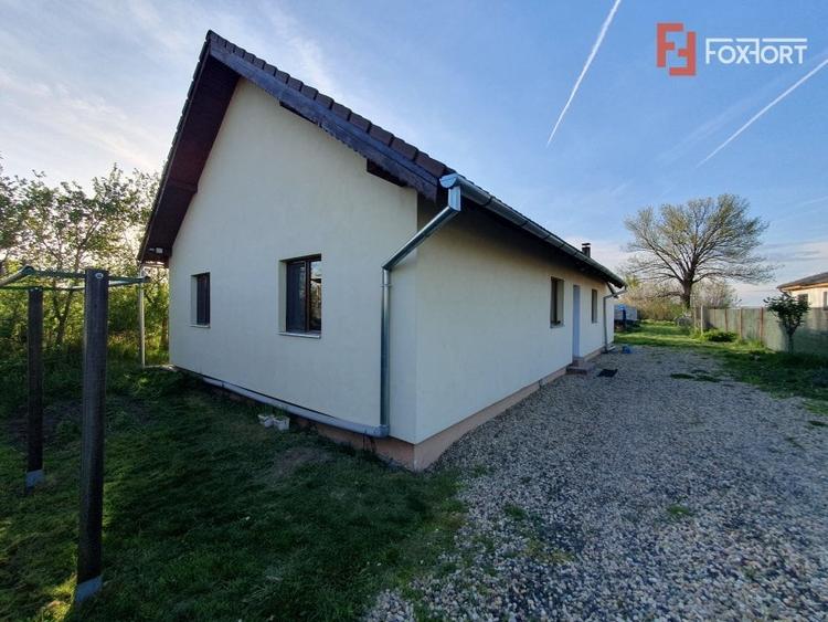 Casa individuala pe parter cu 3 dormitoare | Sanmihaiu Roman - 1