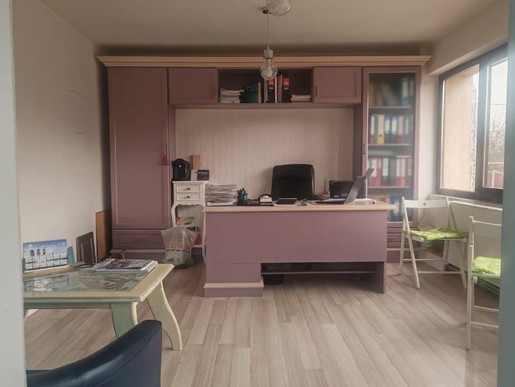 Spatiu comercial de inchiriat - 1