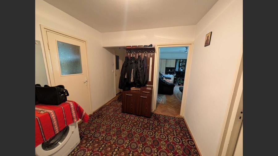 Apartament 4 camere - La Terenuri - 7