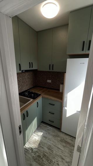 De inchiriat Garsoniera - 3