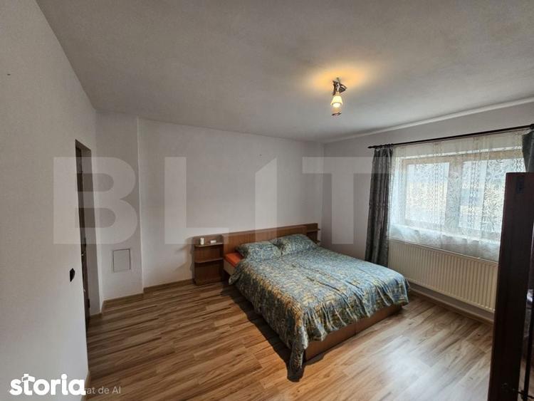 Casa spatioasa cu priveliste spre munte, in Gura Rosiei Rosia Mont - 4
