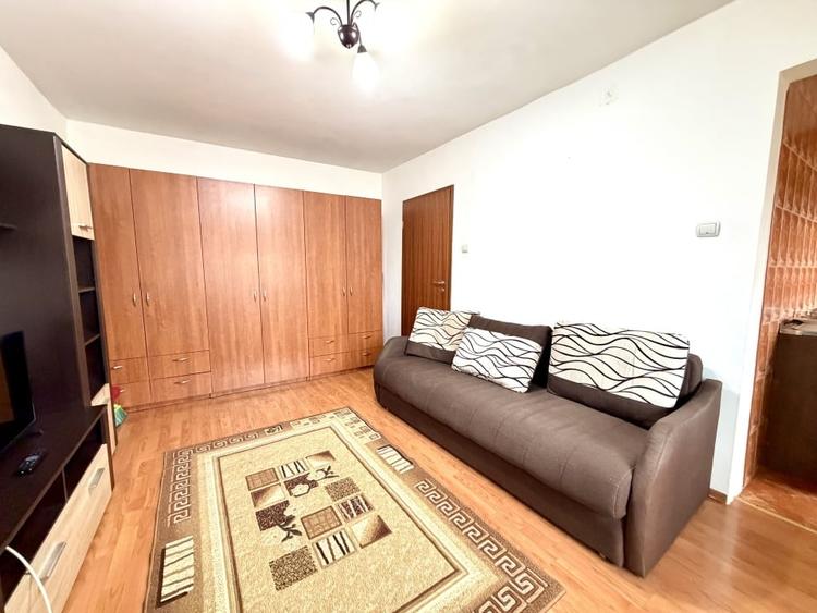 Apartament 1 camera, 25 mp utili, etaj 4 - Zona Telegrafului - 1
