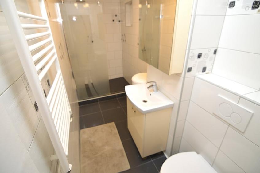 VANZARE APARTAMENT 2 CAMERE UNIRII – ZEPTER - 21