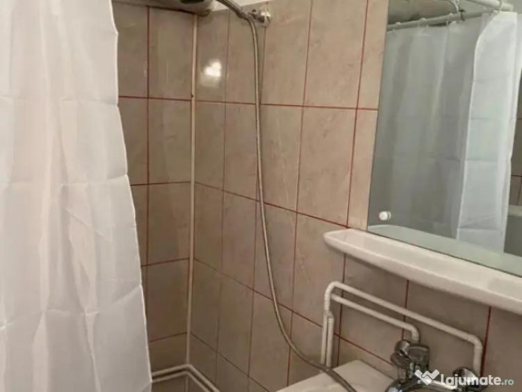 Garsoniera spatioasa zona Centrala - 2