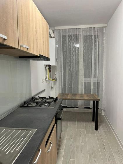 Inchiriez apartament cu o camera + living - 1