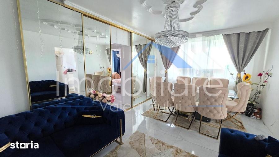 Apartament 3 camere Vulcan | Str. Nicolae Titulescu | Etaj 8 - 1
