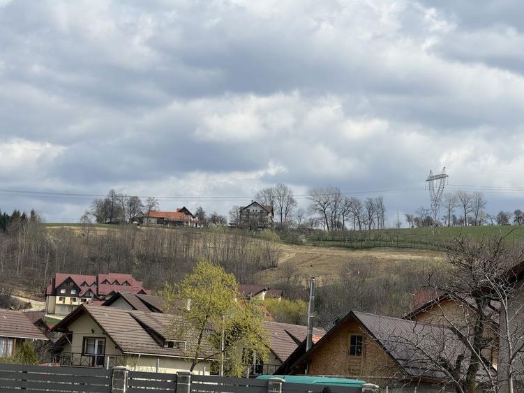 Vand teren in Bran - Sohodol 1000 mp - 1