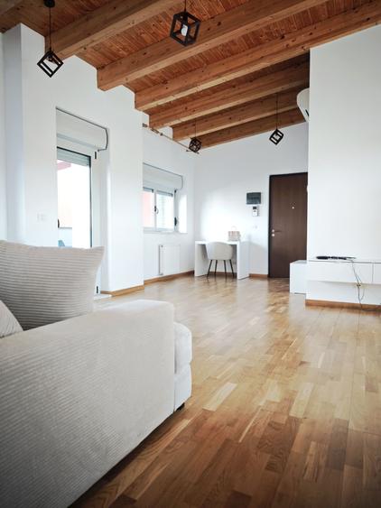 De închiriat  – Penthouse modern, strada Vasile Loichița, complex Ring - 3