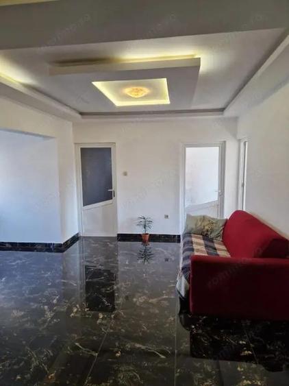 Casa de vanzare P+M, 184 mp Castranova, Dolj - 9