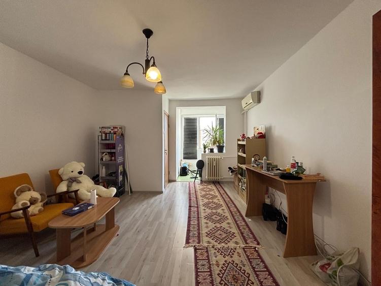 Garsoniera Titan Park Lake Bloc mixt - 1