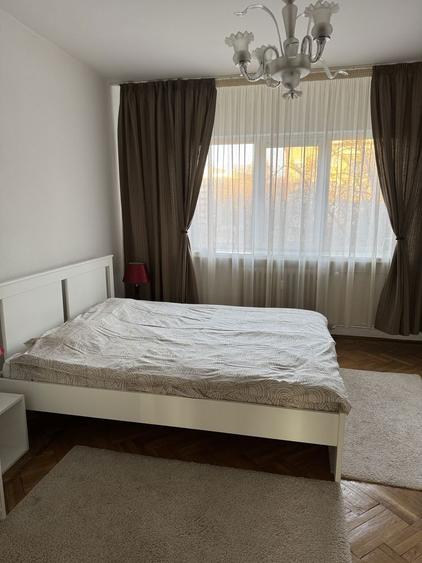 Inchiriez apartament 3 camere zona 1 Mai Facultatea de Medicina - 3