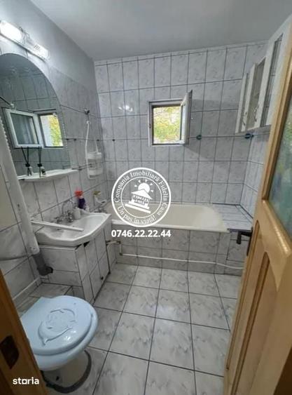 Apartament cu 2 camere decomandat în Nicolina