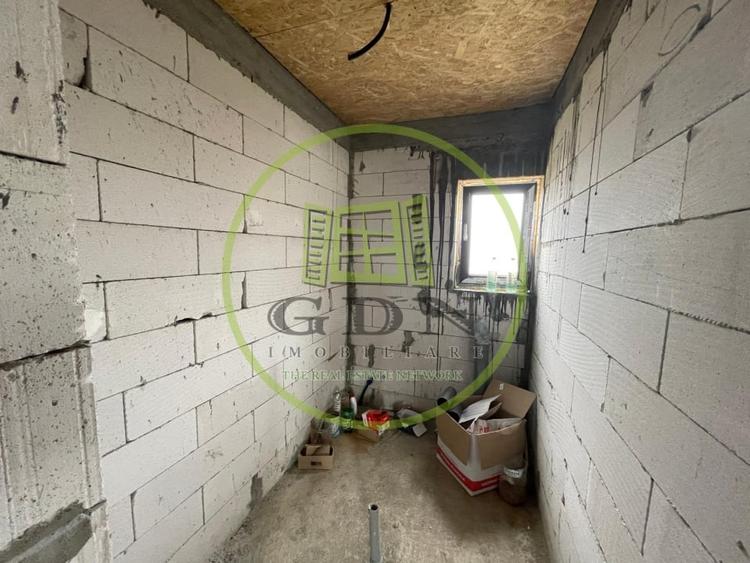 Casă semifinisată parter cu teren de 400mp în apropiere de Centura Craiova Nord - 5