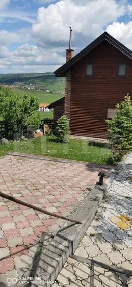 Casuta cocheta cu panorama superba asupra satului Campenesti si a lacurilor - 6