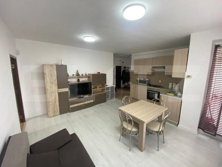 Apartament 3 camere, 63 mp, zona Vivo - 3