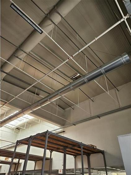 Spatiu Industrial - 6500 mp - Productie - Depozitare - Distributie - 9