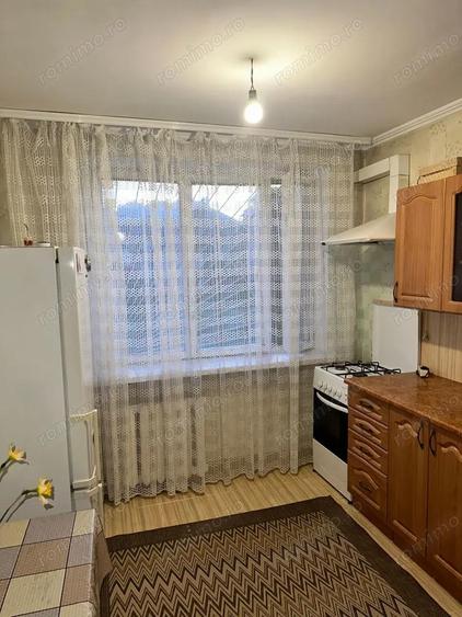 Garsoniera zona Universitate - 3