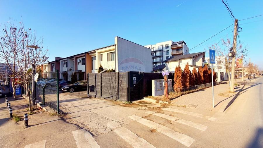 Vila 4 camere | Teren 251 mp | 2 parcari | 10 min Metrou - 44