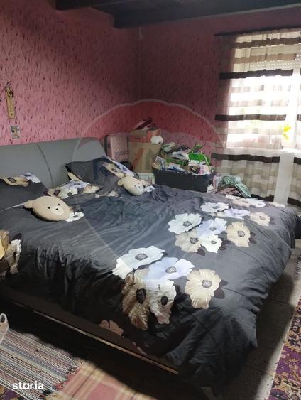Casa cu 2 dormitoare si anexe gospodaresti de vanzare Cefa central - 3