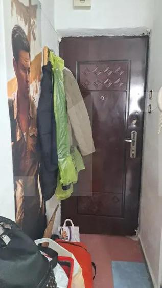 Garsoniera de vanzare, 12 mp, zona Dambovitei - 1