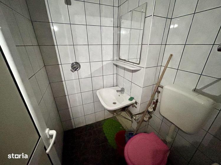 Garsoniera 22mp, Democratiei, Ploiesti - 1