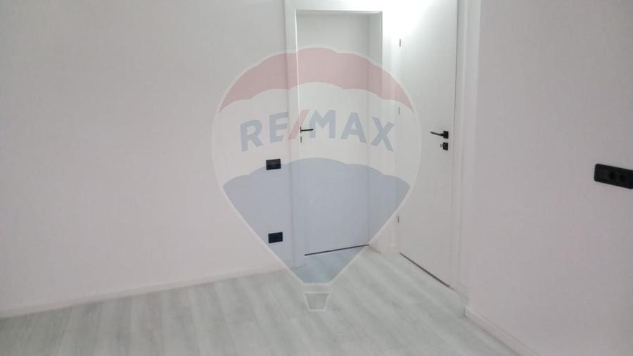 VANZARE Apartament cu 3 camere in zona Dacia - 22
