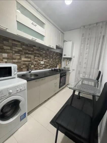 Închiriez garsonieră în Militari Residence prima inchiriere Suprafața 36 mp+balc - 4