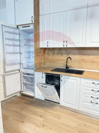 Apartament cu 2 camere de închiriat în Silk District - 9