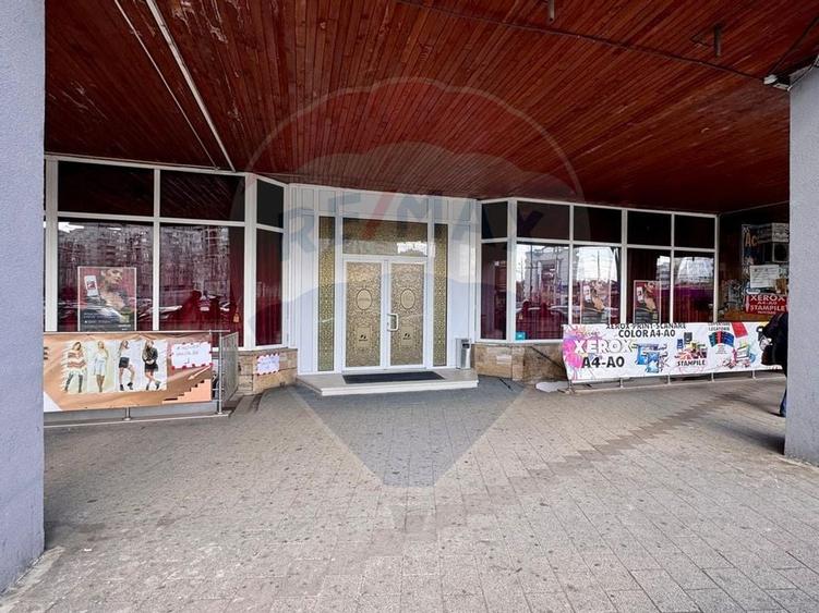 Spatiu comercial de vanzare - sensul giratoriu Marasti - 10