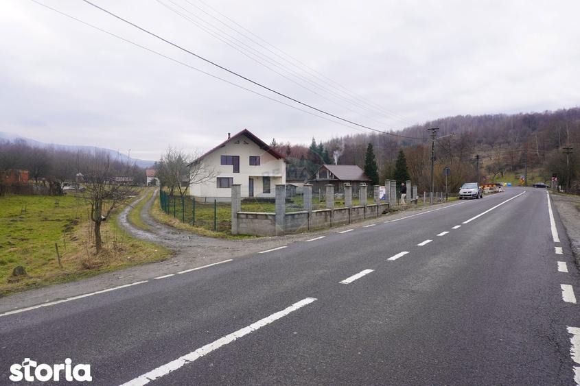 Casa cu 5 camere de vanzare in Piatra, Maramure? - 12