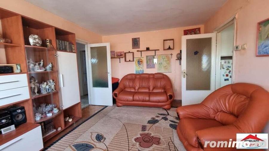 Apartament caramida 2 camere Solidaritatii cu balcon - 12
