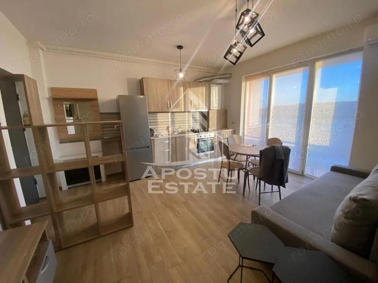 Apartament 2 camere, centrala proprie, loc de parcare, Giroc - 2