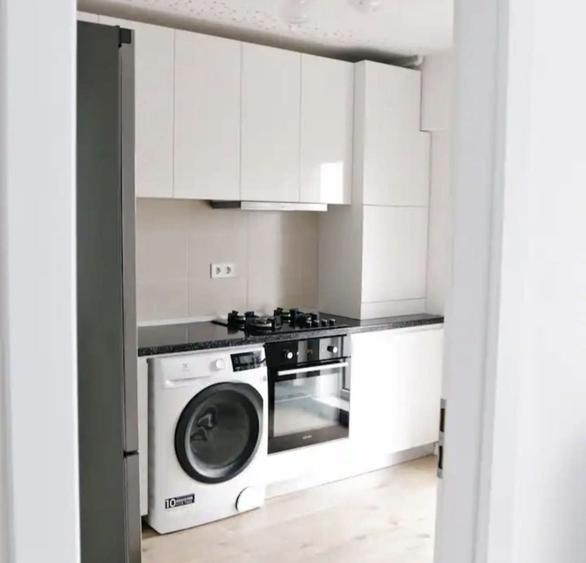Apartament cu 2 camere semidecomandat în Pipera
