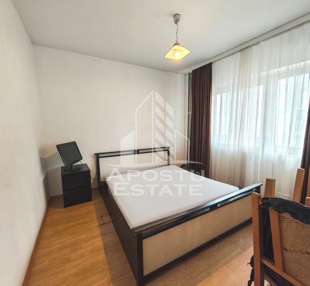 Apartament 3 camere, decomandat, etaj intermediar, zona Torontalului - 3