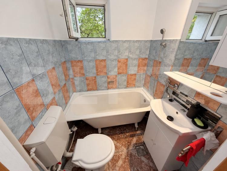 Apartament cu 2 camere decomandat, mobilat în Podu Roș