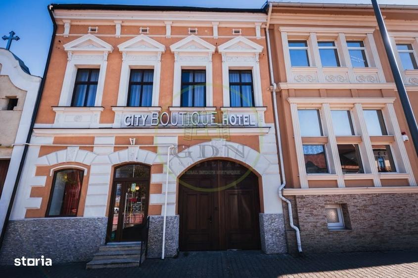 Spațiu comercial, de 579 mp, în Central