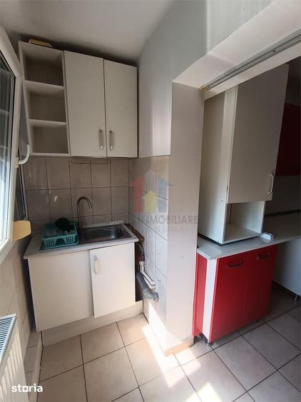 Apartament cu 2 camere decomandat, mobilat în Gării