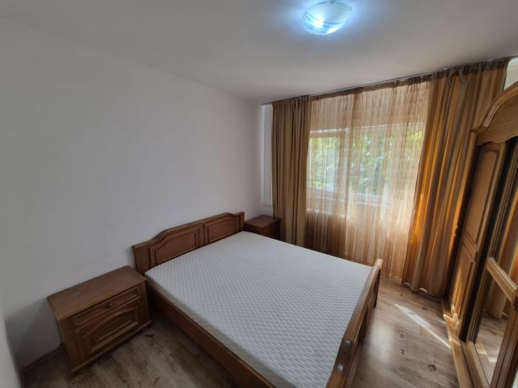 Apartament cu 2 camere decomandat, mobilat în Câmpia Libertății