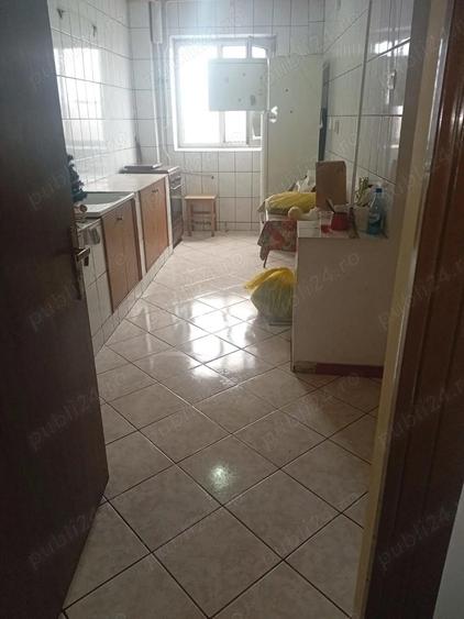 Proprietar, metrou, cartierul Crangasi, strada Zboina Neagra - 5