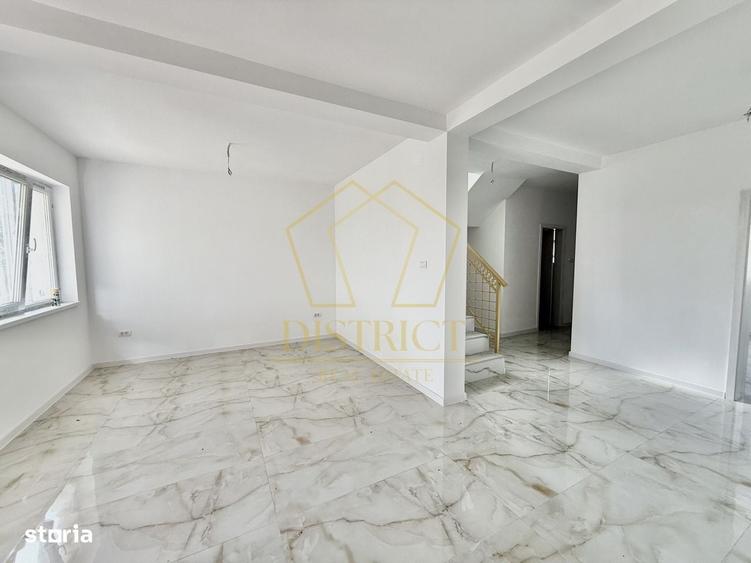 Duplex spatios cu 4 camere 109 mp | Mosnita Veche - 1