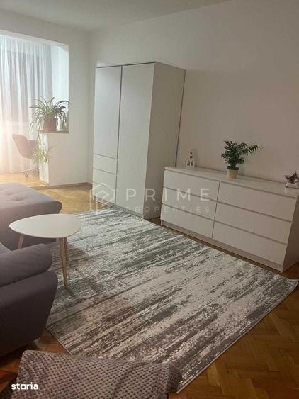 Apartament cu 2 camere decomandat în Aleea Carpați