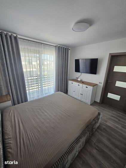 Casă cu 3 camere cu Teren 335 Mp în Șcheia