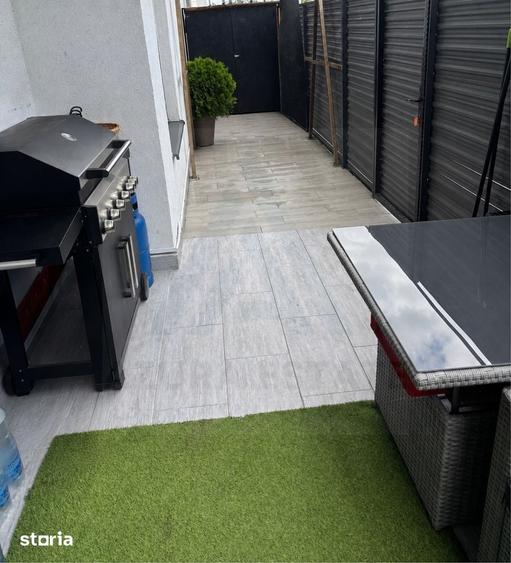 Apartament cu 3 camere în Cristian