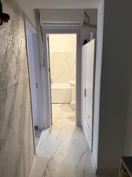Apartament cu 2 camere decomandat, mobilat în B-dul București
