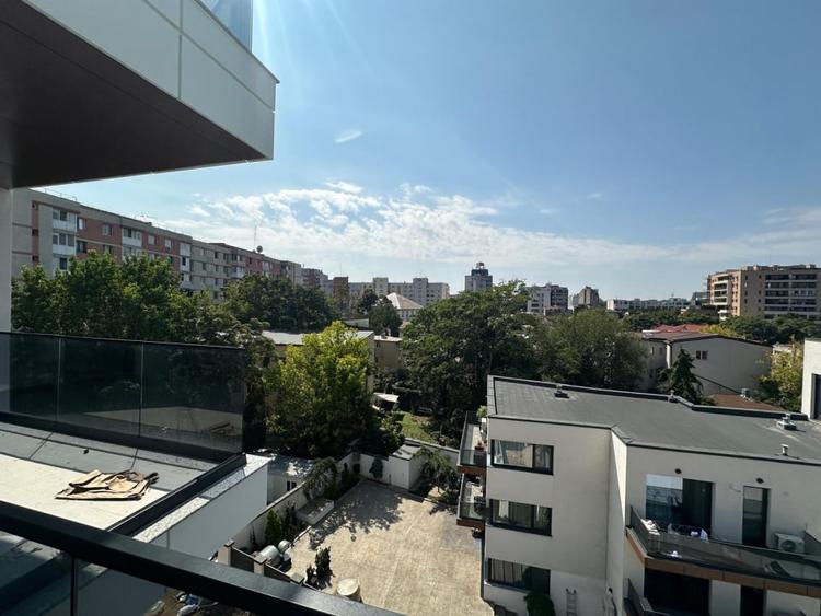 Ultracentral Dacia-Mosilor 3 camere cu priveliste ! - 15