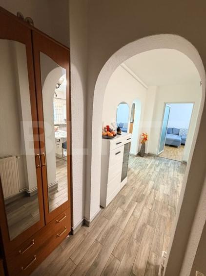 Apartament cu 3 camere, 2 bai, 2 balcoane, 2 locuri de parcare - zona Astra - 7
