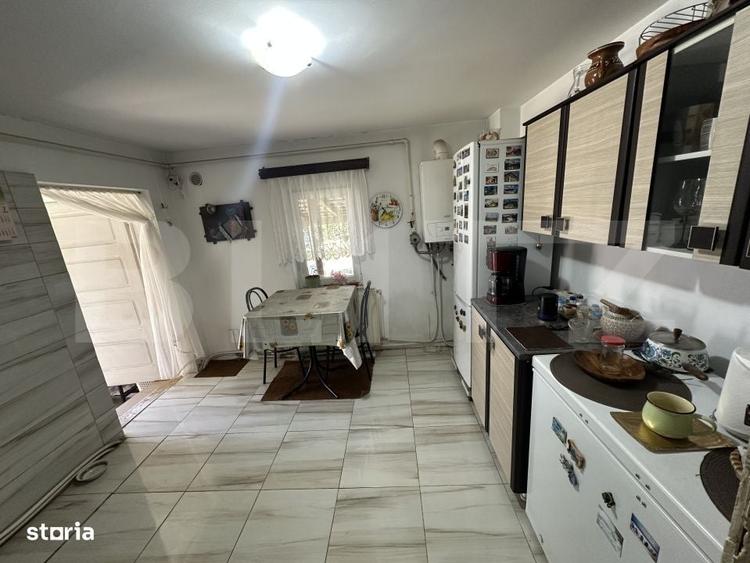 Casă cu 3 camere în Central