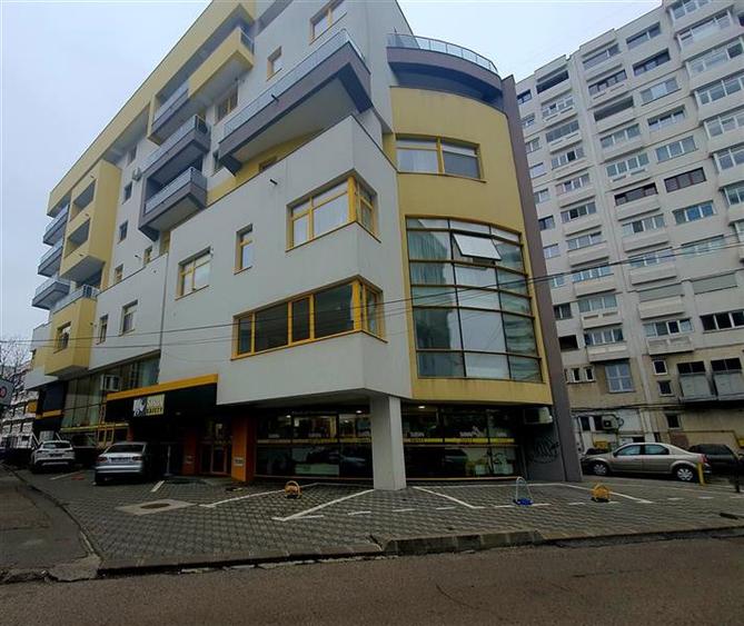 Chirie Apartament Bacau, Ultracentral, Bloc nou, Mobilat - 1