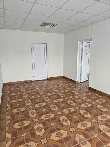 Inchiriez birou 40 mp parter, doua incaperi - 2